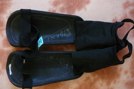 Kopačky umbro + chrániče umbro, 38
