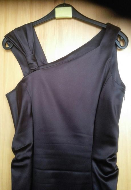 Elegantné talianské šaty list veľ. xs-s, xs