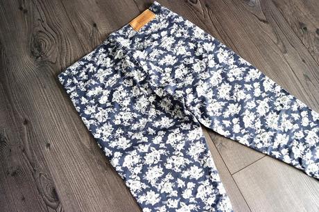 H&m kvietkované nohavice, v. 38, h&m,38