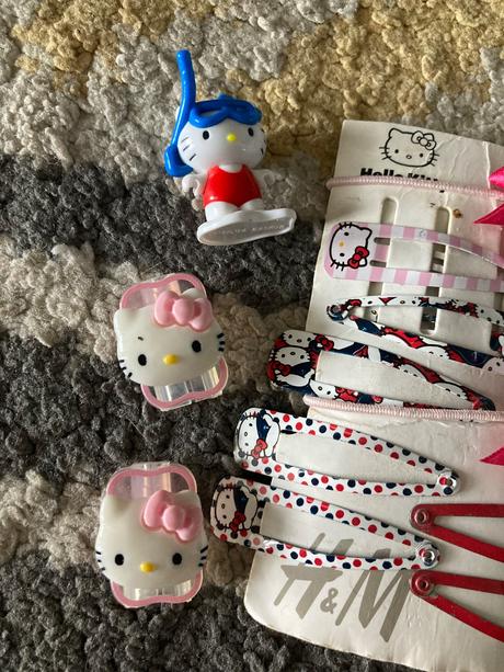 Hello kitty balíček, 