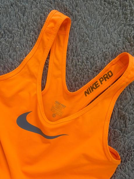 Nike top, nike,xs