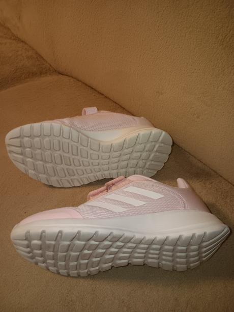 Super ľahučké tenisky, adidas,31