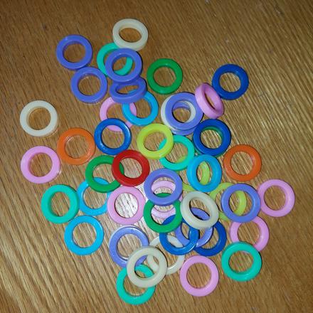 Krúžky plastové malé, 