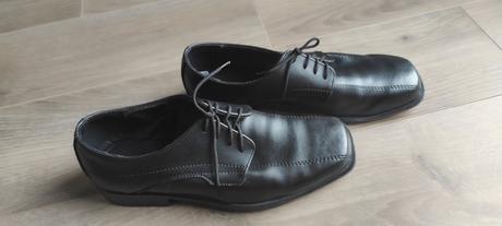 Slávnostné mokasíny, 38