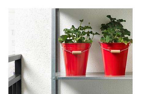 Červené plechové vedierko 2,5 l,