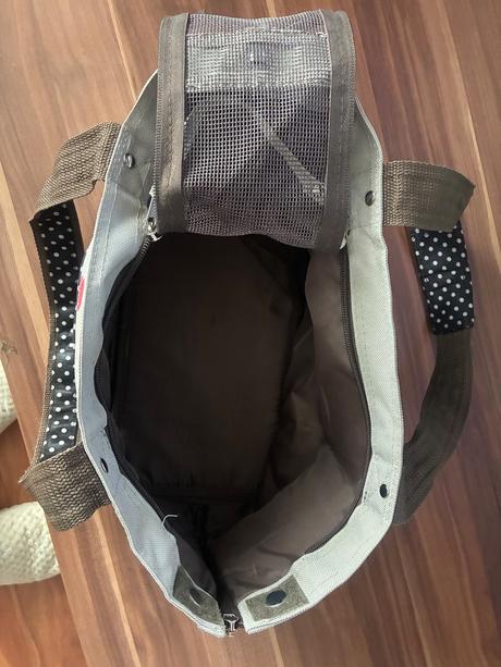 Taška na nosenie psika, 