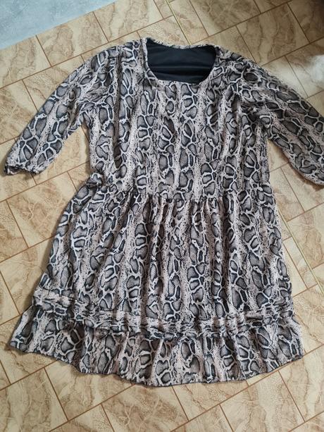 Šaty hadí vzor, m