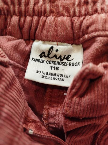 Menšestrová sukňa, alive,116