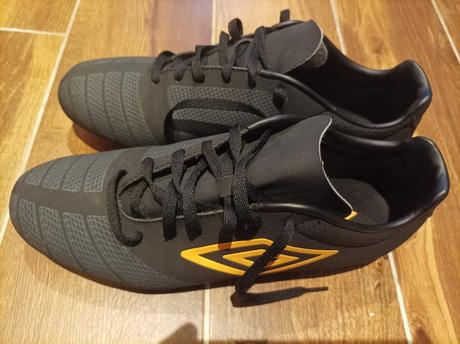 Kopačky umbro 44, 44