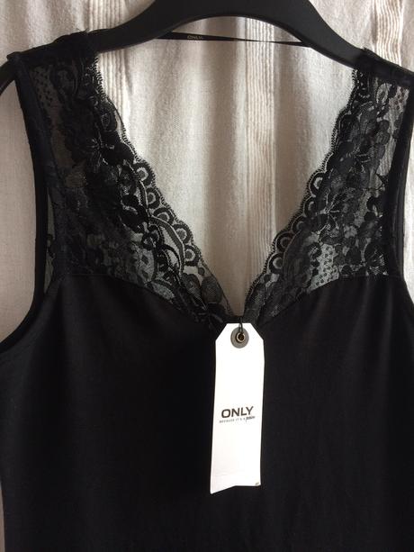 Only šaty s čipkou vel.xs-s, only,34 / 36 / s / xs