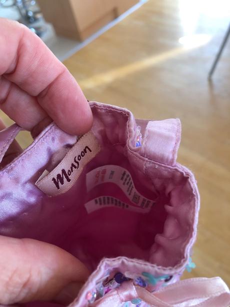 Kabelka pre princezničky a víly,