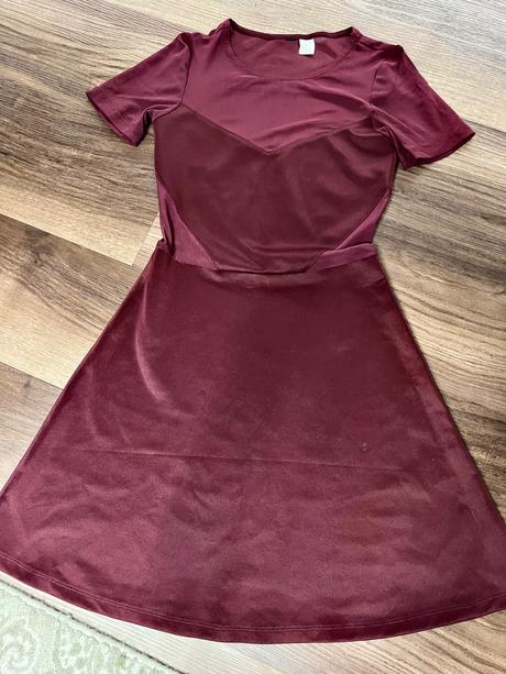 Vínové šatočky, h&m,xs