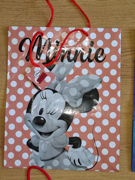 Darčekové tašky na veľké darčeky,