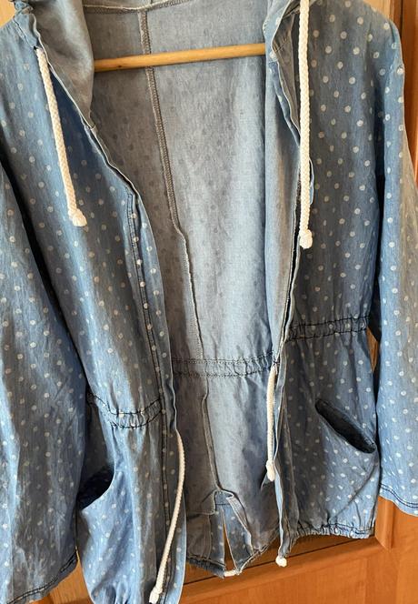 Guličková bunda s kapucou megi v. m/l, l