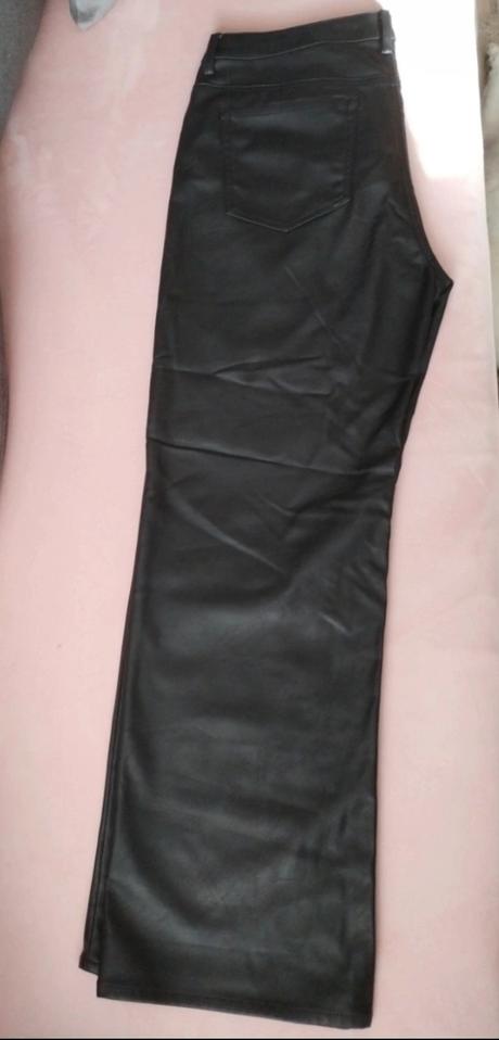 Super koženkové nohavice hm, h&m,44