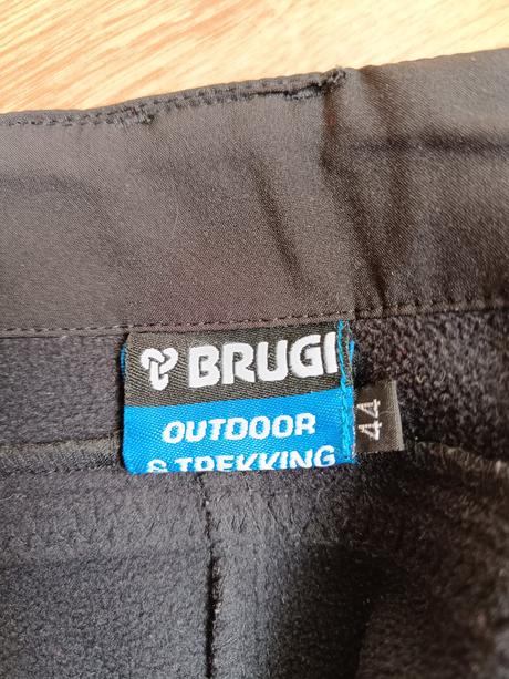 Cierne trekingove nohavice 44, 44