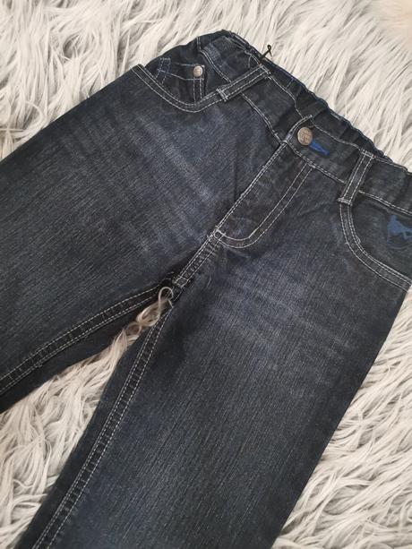 Tmavomodré rifle, lupilu,116