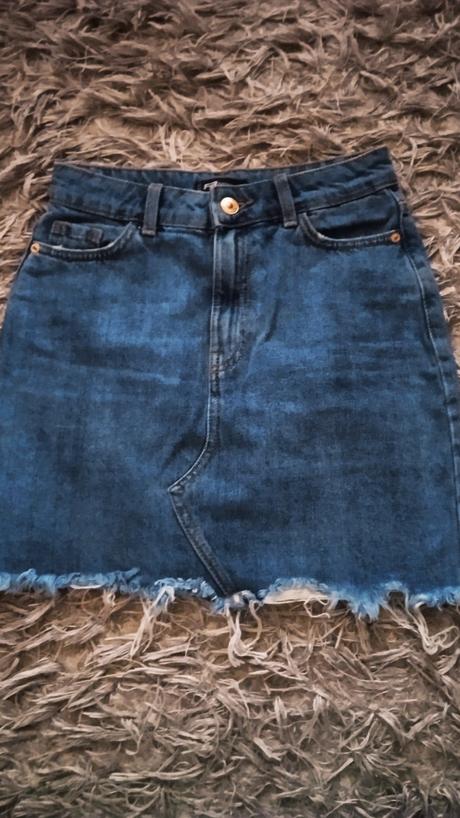 Riflova sukňa, fishbone,s