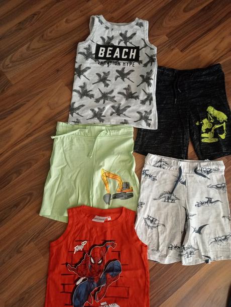 Balík oblečenia, 104–116