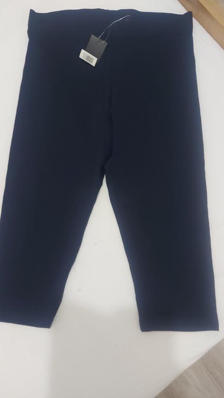 Predam kratke leginy, esmara,m