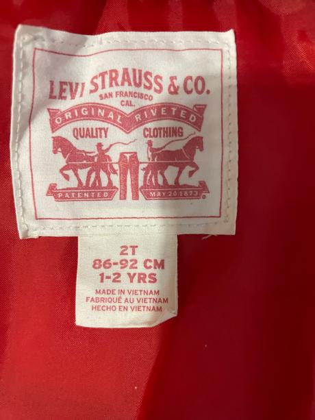 Levis zimna bunda 2r, levis,86
