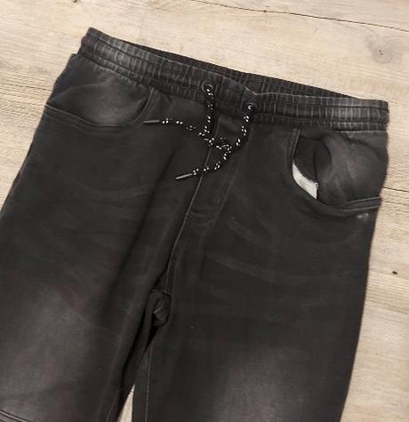 Čierne pánske jogger jeansy, m
