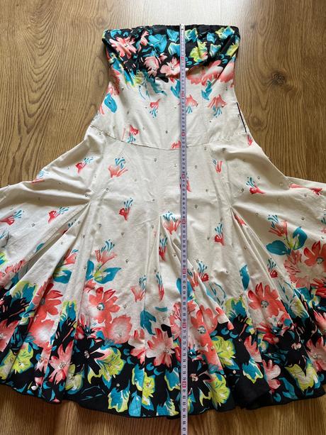 Výrazné šaty jane norman bez ramienok, xs