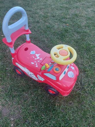 Odrážadlo mcqueen, 