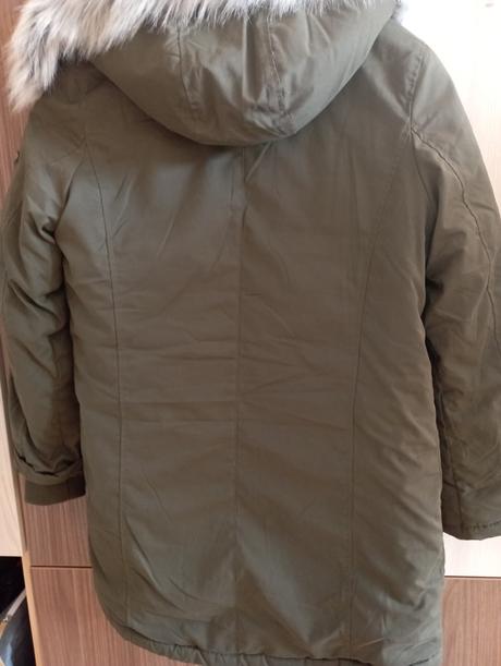 Dievčenská bunda, c&a,176