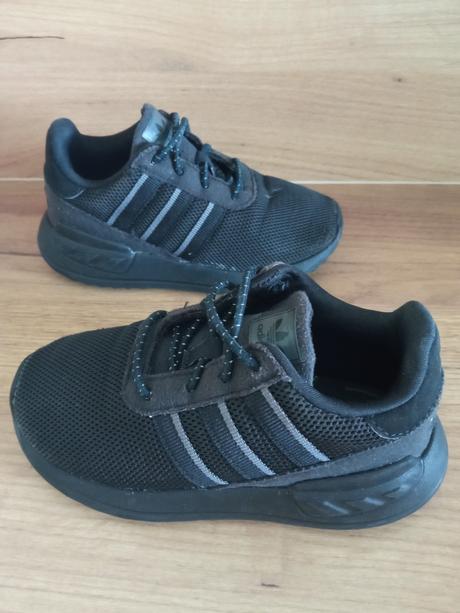 Adidas našuchovacie tenisky, adidas,25