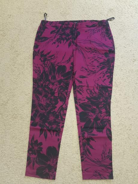 Dámske 3/4 nohavice, 40