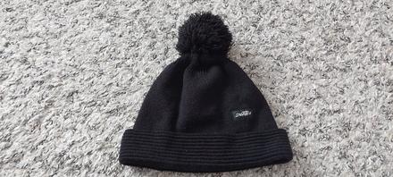 Dvojvrtstvová čiapka cca. 7-10 r., 122