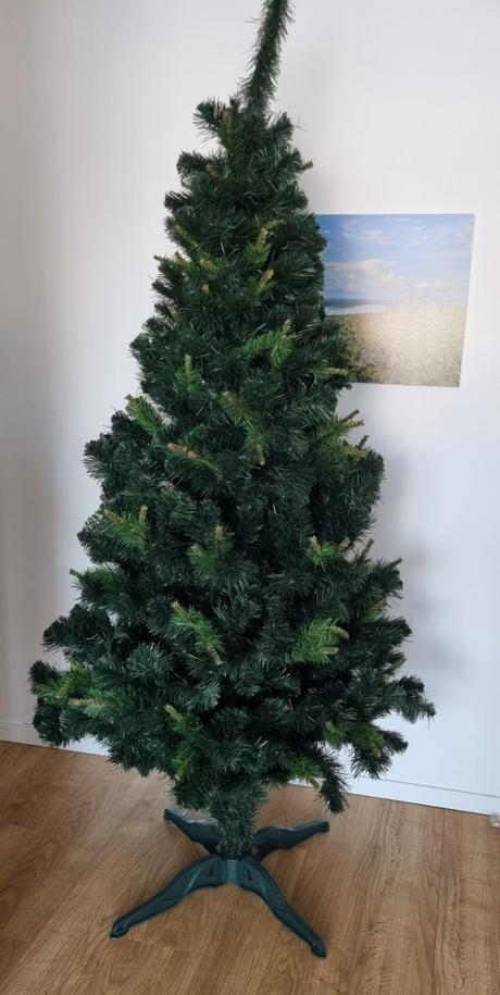 Vianocny stromcek 220 cm, 