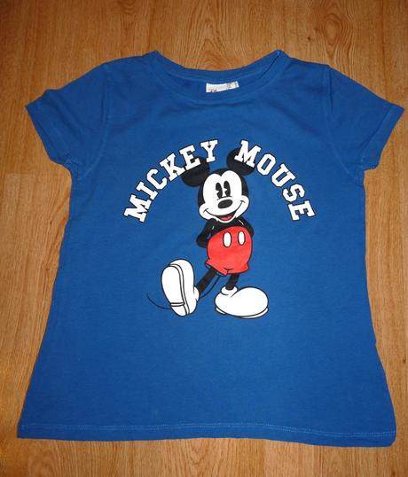 Mickey mouse, atmosphere,40