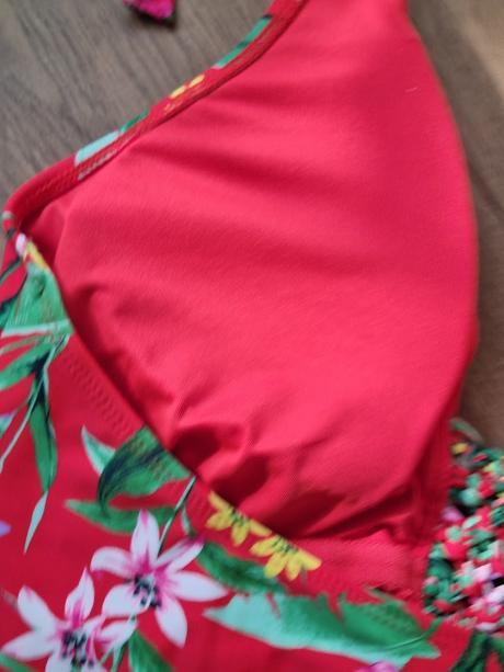 Jahodovočervené celé plavky f&f veľ. 40, f&f,40