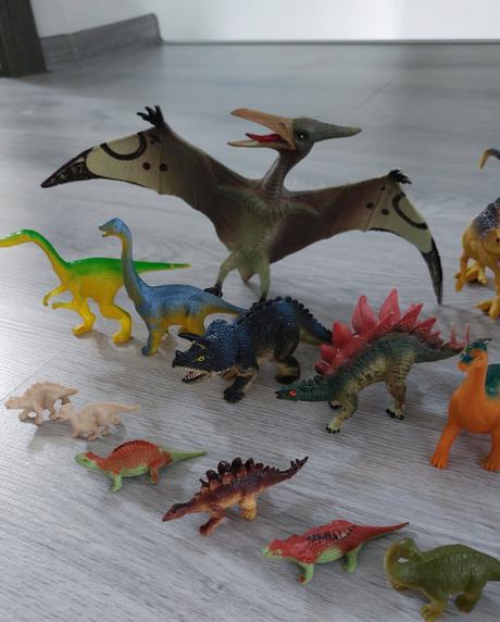 20ks dinosaury, 