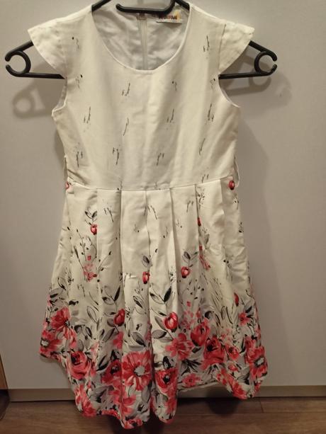 Spoločenské šaty zn. pandanam, veľ. 122, 122