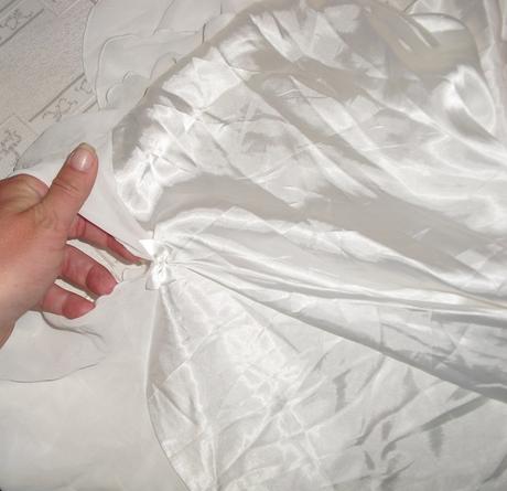 126 cm donatella svadobna kosielka,