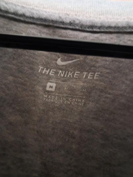 Cropp top m nike, m
