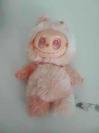 Labubu,