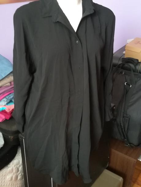 Dlhá čierna blúzka vel. 40, reserved,40