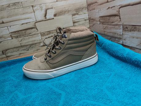 Vans 38,5 - látkovo kožené tenisky, vans,38