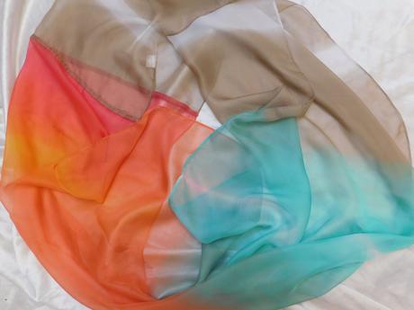 Pekny komínový tenší šál, l