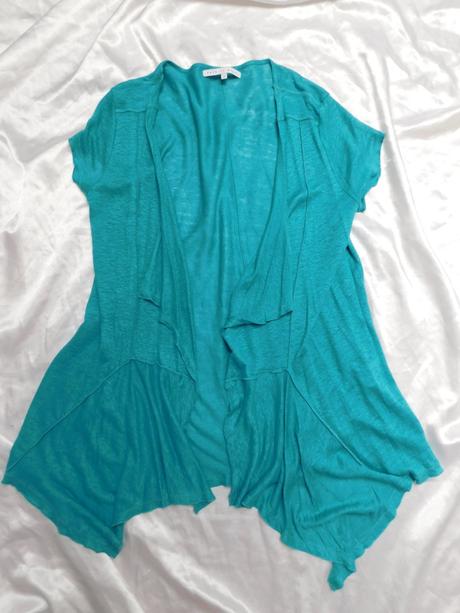 Luxusny lanovy kardigan, 38