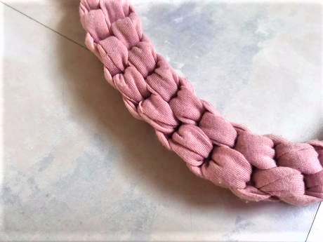 Zaujímavý náhrdelník,