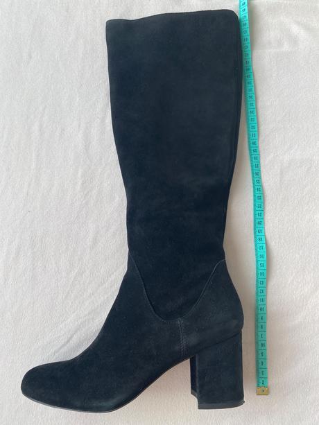 Semišové čižmy, 37