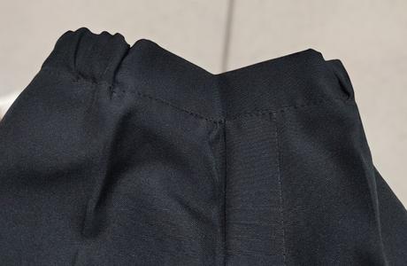 Čierne elegantné nohavice, 92