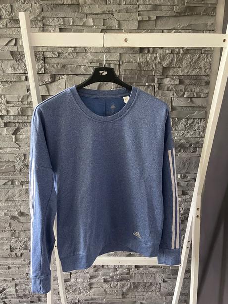 Adidas v.s, adidas,s