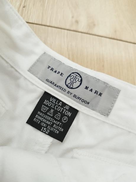 Rifľové kraťasy, 152