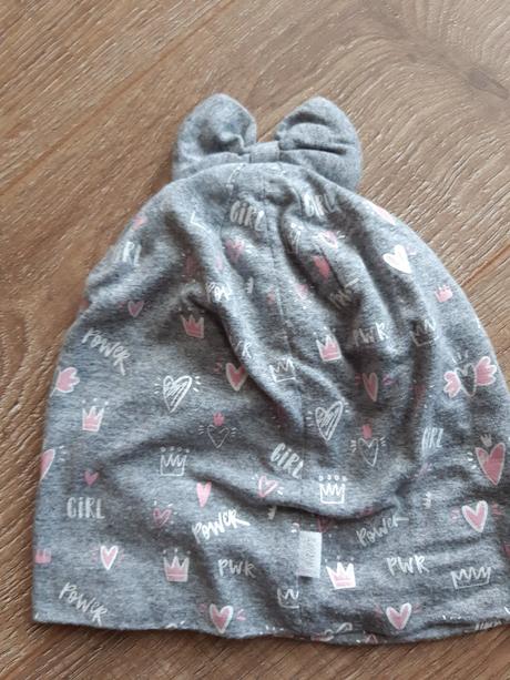 Dievčenská čiapka broel, broel,<50